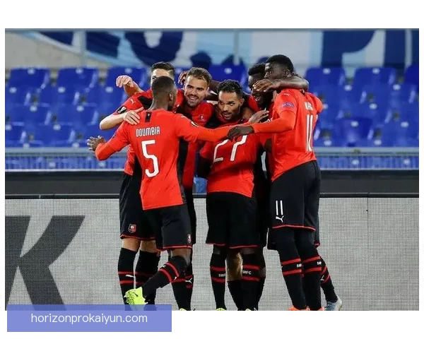 雷恩近期状态回暖，比赛表现值得关注，展现出良好竞争力。